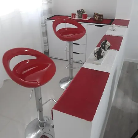 Modern Oasis *