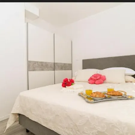 Modern Oasis Apartment