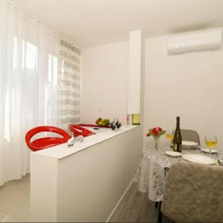 Lägenhet Modern Oasis